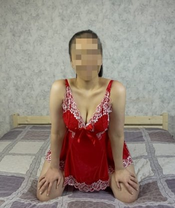 Живу в Москве, и мои услуги будут полностью посвящены тому, чтобы вы ощутили настоящую насладку и расслабление. Мое фото говорит само за себя - я заявляюсь с шикарной фигурой и нежной кожей. Позаботьтесь и о себе, и о своих сексуальных желаниях, выбрав меня. У меня много возможностей, чтобы сделать каждую нашу встречу особенной и незабываемой. Позвольте мне показать вам, как комфортно и приятно провести время в моей компании. Уверена, что вам понравится каждая минута, проведенная со мной. Вас ждут только положительные отзывы, и я гарантирую, что мои услуги будут выше ваших ожиданий. 🌟 Александра